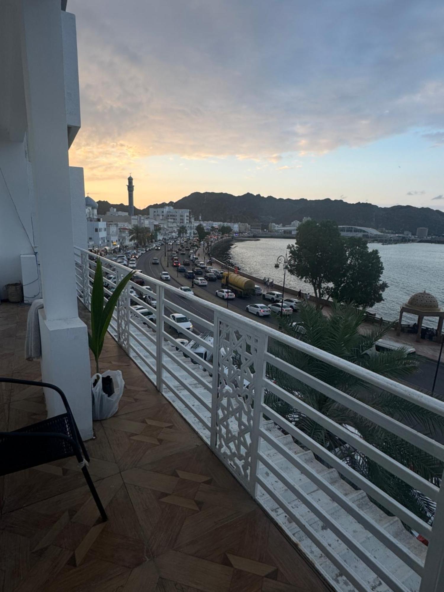 Muttrah Souq And Sea View Apartment Muscat Luaran gambar